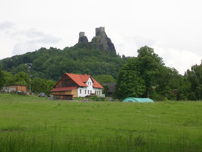 6 Trosky Castle