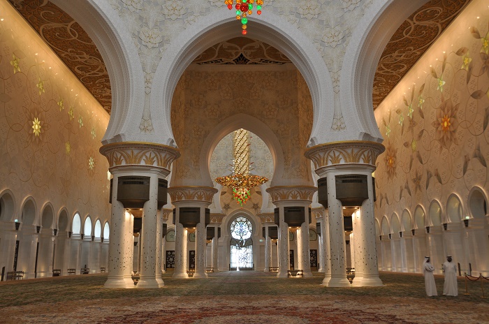 9 Zayed Mosque