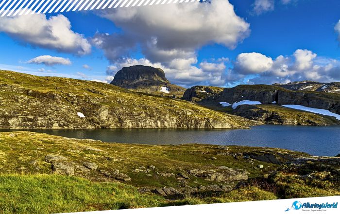 5 Hårteigen Mountain