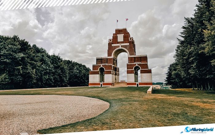 6 Thiepval Memorial
