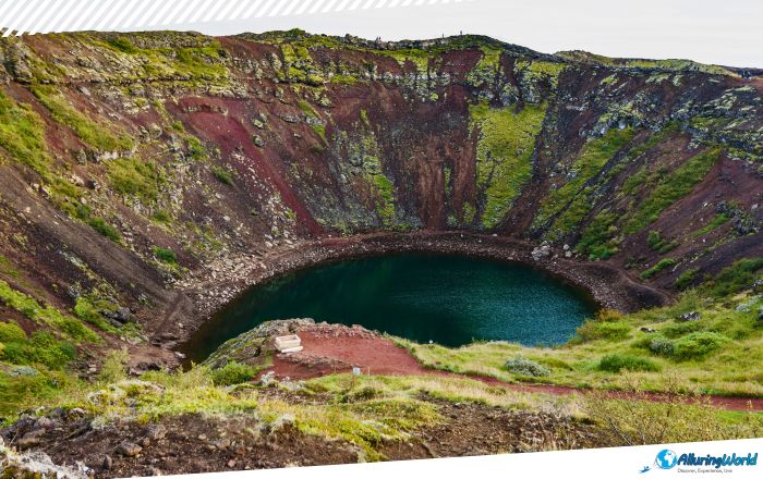 8 Kerið Crater Lake