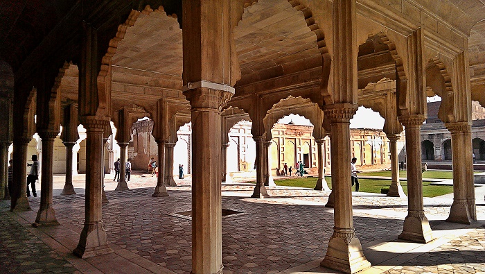 14 Lahore Fort