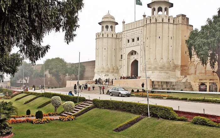 17 Lahore Fort