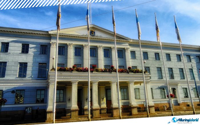 6 Helsinki City Hall