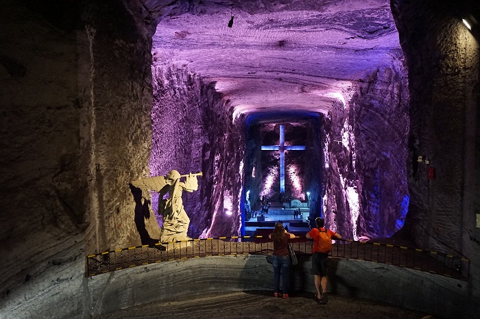 6 Salt Cathedral