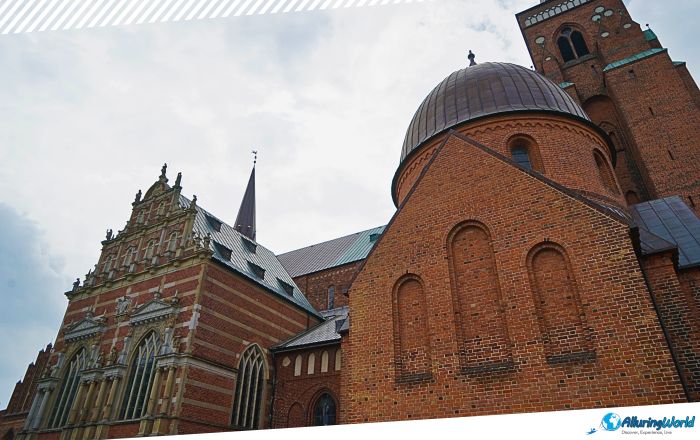 8 Roskilde Domkyrka