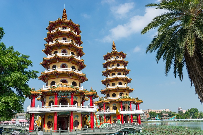 4 Taiwan Pagodas