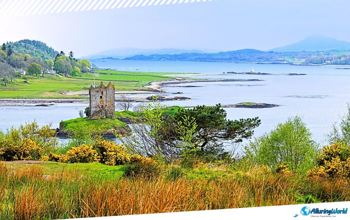 7 Castle Stalker
