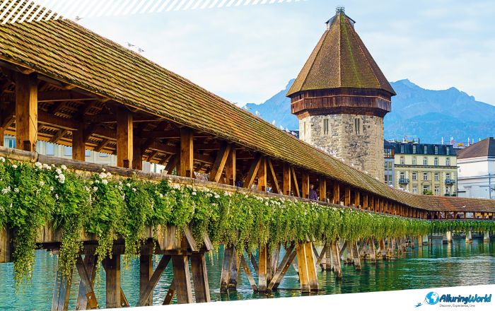 1 Kapellbrücke Bridge in Lucerne