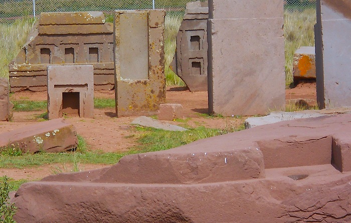 11 Tiwanaku