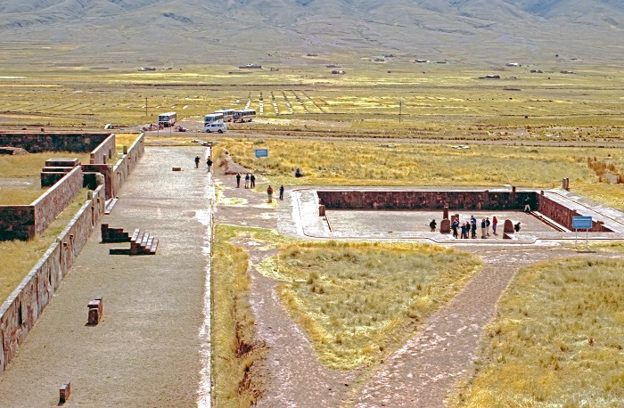 12 Tiwanaku