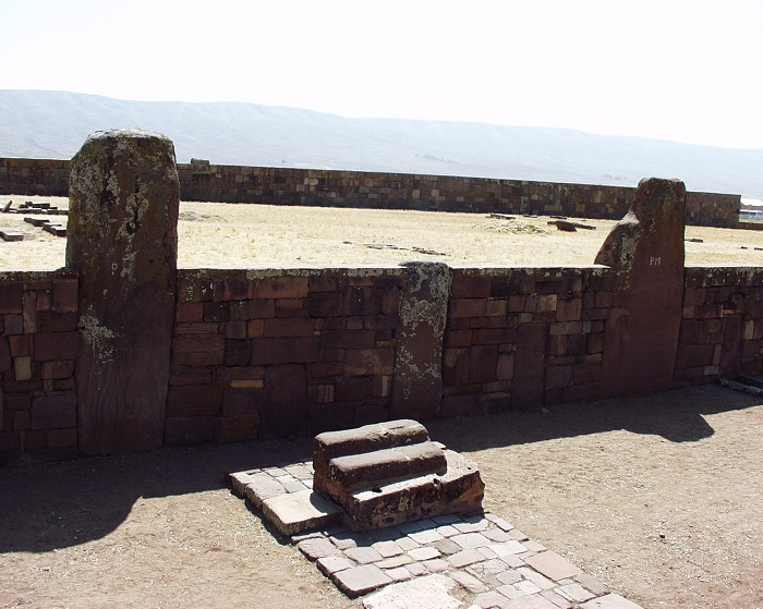 13 Tiwanaku