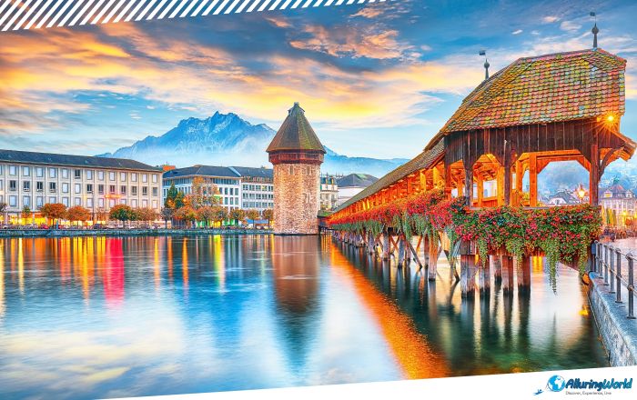 2 Kapellbrücke Bridge in Lucerne