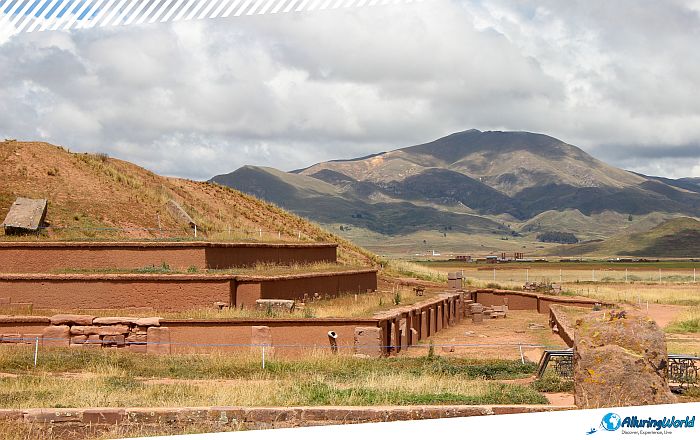 7 Tiwanaku Archaeological Site