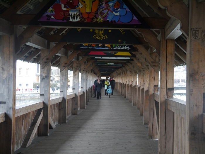 9 Kapellbrucke