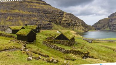 1 Saksun Faroese Village