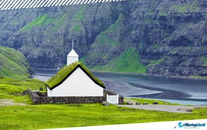 3 Saksun Faroese Village