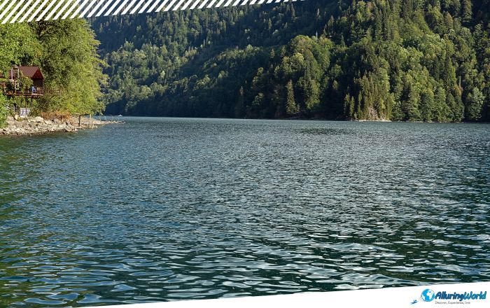 9 Lake Ritsa in Abkhazia