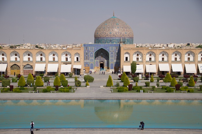 2 Lotfollah Mosque