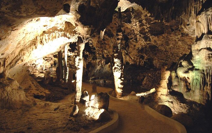 7 Hato Caves