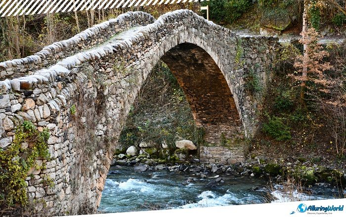 5 Pont de la Margineda in Parish of Andorra la Vella