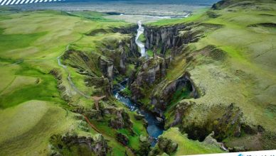 1 Fjaðrárgljúfur Canyon in Iceland