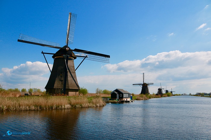 4 Kinderdijk