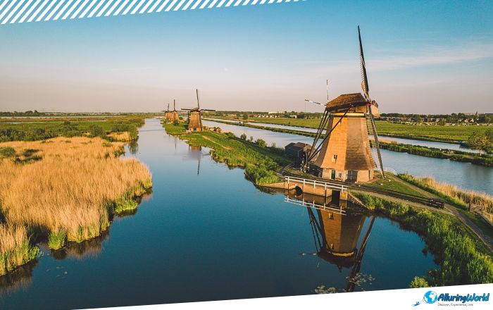 5 Windmills at Kinderdijk in the Netherlands
