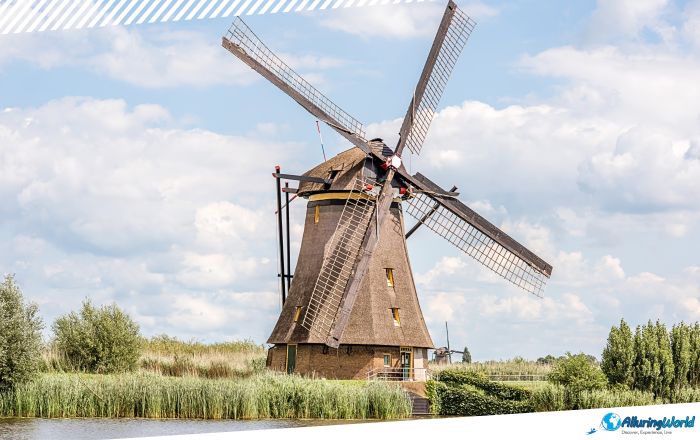 7 Windmills at Kinderdijk in the Netherlands