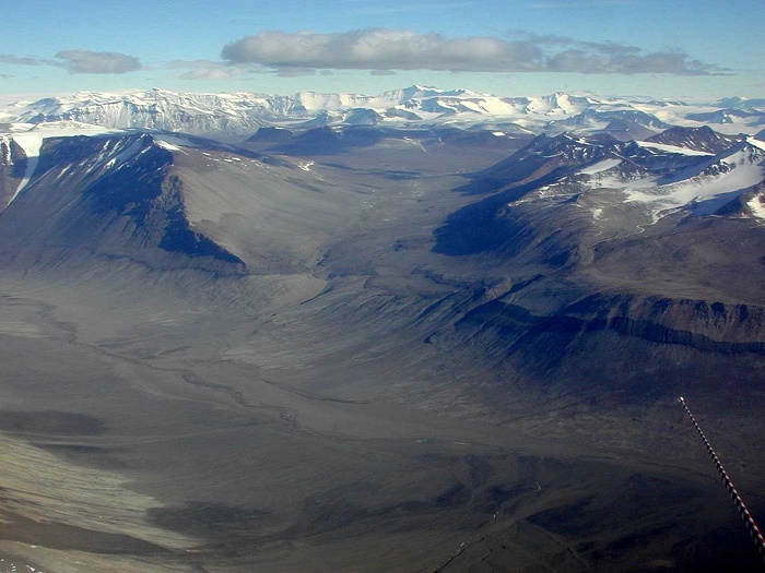 9 Dry Valleys