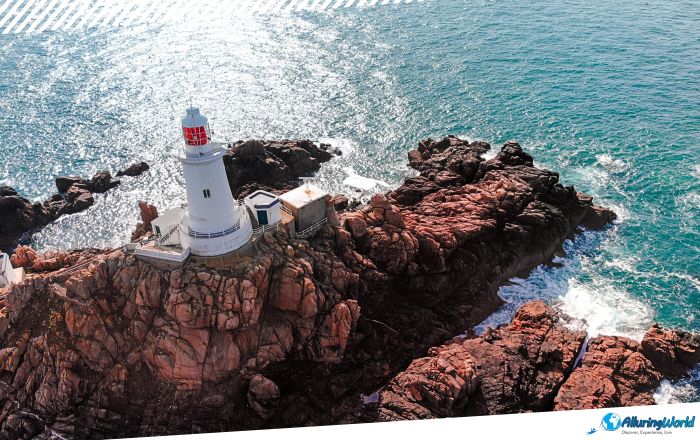 1 La Corbière Lighthouse in Jersey (Channel Island)