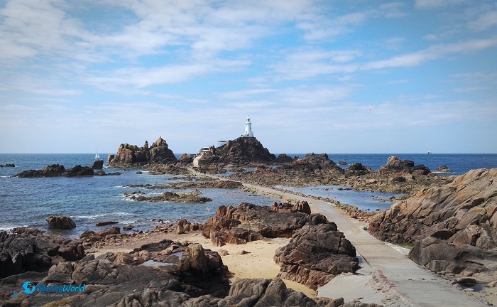 2 Corbiere Jersey