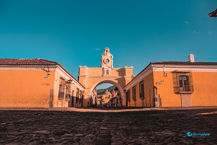 4 Catalina Arch