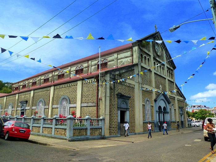 11 Castries Church