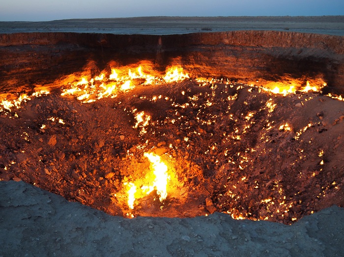 9 Darvaza Crater