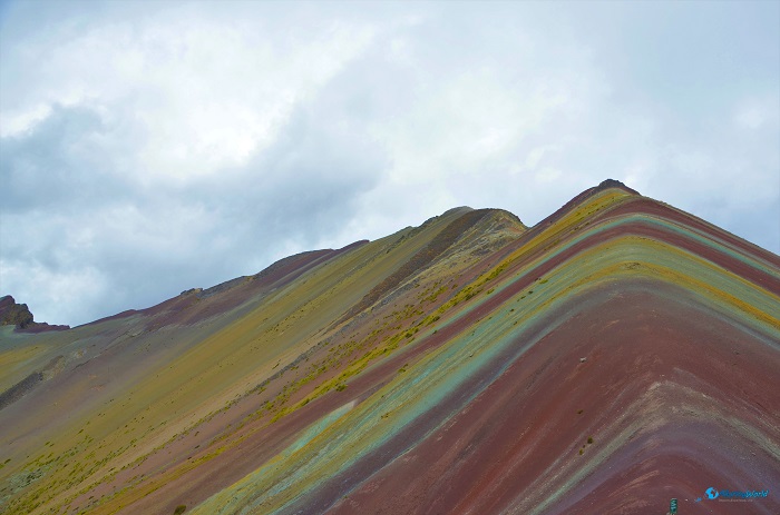 10 Vinicunca