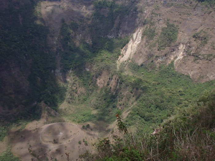 5 Salvador Volcano