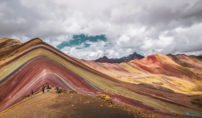 9 Vinicunca