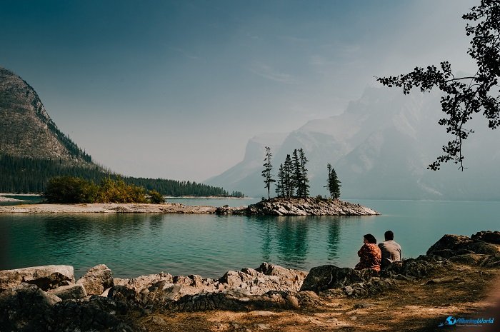 8 Lake Minnewanka