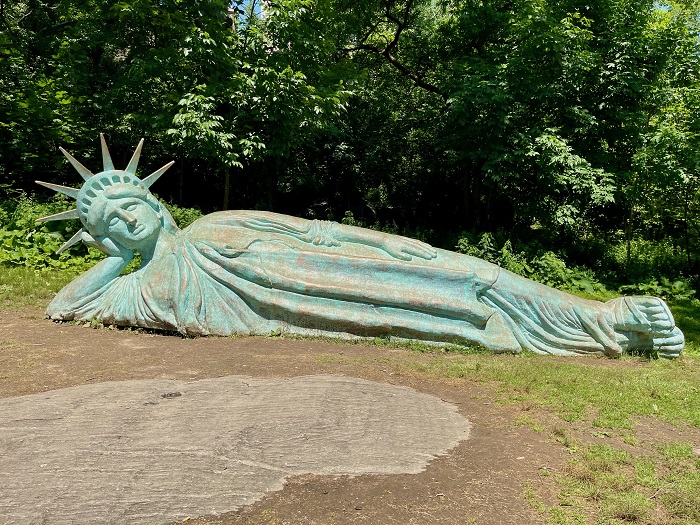 5 Reclining Liberty