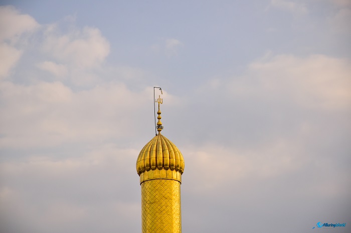 10 Imam Shrine