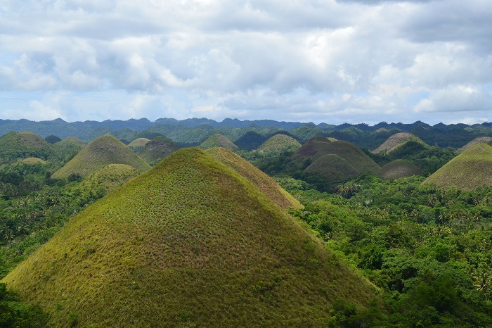 10 Chocolate Hills