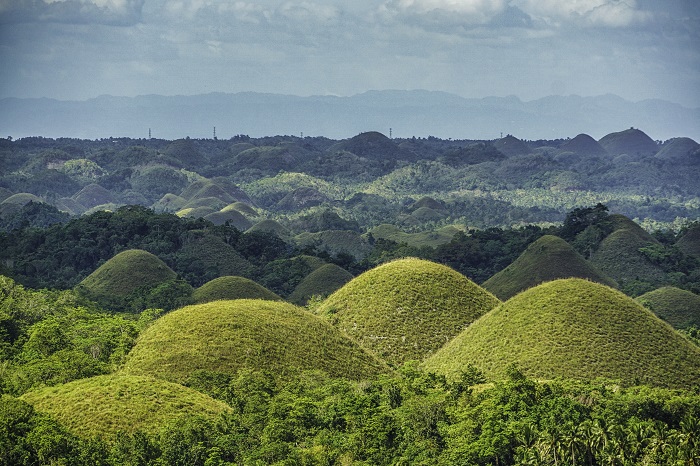 11 Chocolate Hills