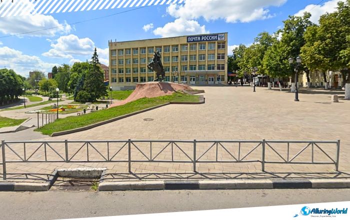 4 Evpaty Kolovrat Monument