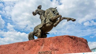 5 Evpaty Kolovrat Monument