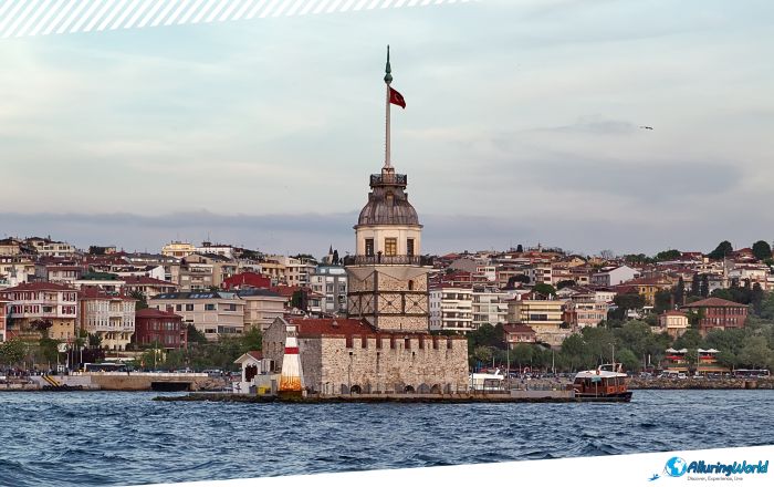 9 Maiden’s Tower in the Bosphorus Channel in Istanbul