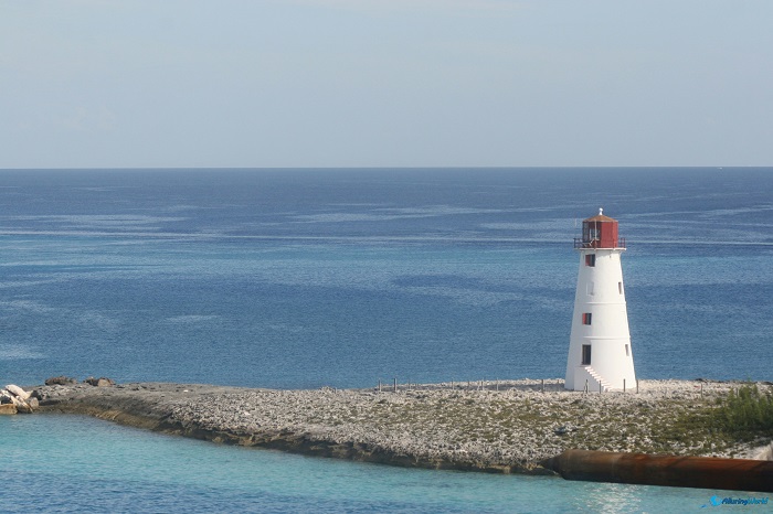 2 Paradise Lighthouse