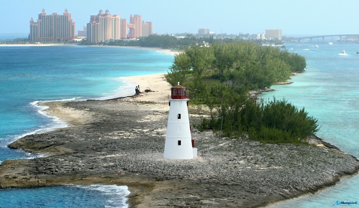 9 Paradise Lighthouse