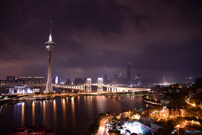 10 Macau Tower