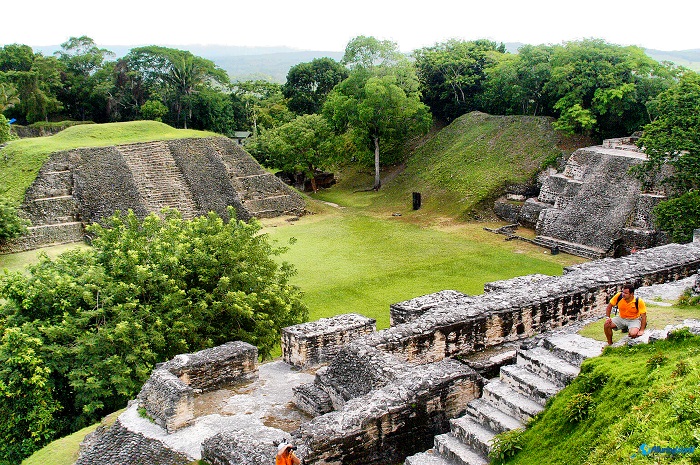 14 Xunantunich